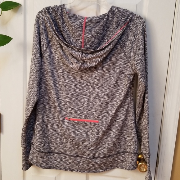 TANGERINE ๐ HOODIE - Picture 2 of 8